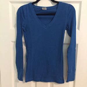 Victoria’s Secret Pink long sleeve tee
